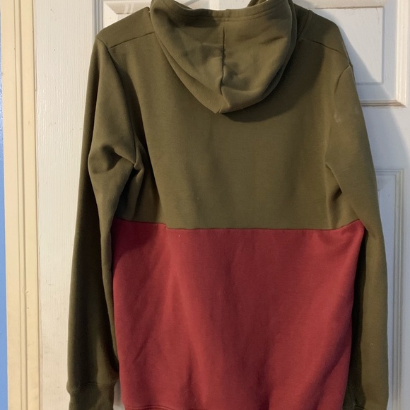 Latched Mama Olive and Rust Sweater - Picture 3 of 6